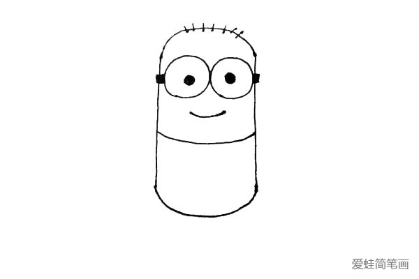 第三步:眼睛下面画上微笑的嘴,头上用一些小竖线来表示头发。