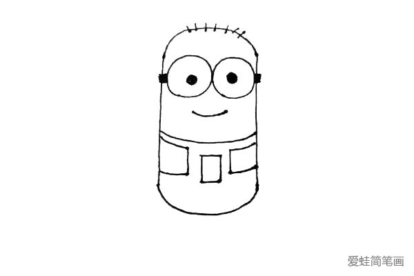 第四步:下半身,左右两边各画上一个方形,中间画上一个长方形来表示吊带裤。