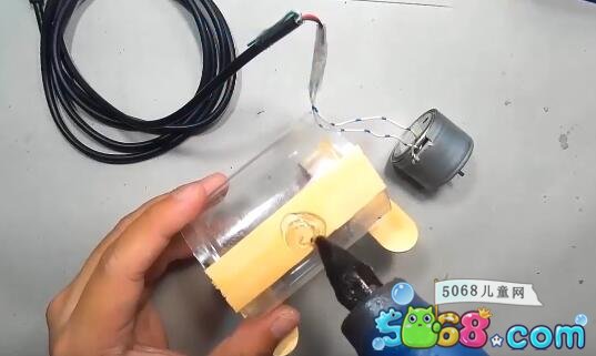 简单的物理小实验过程步骤-简易风扇