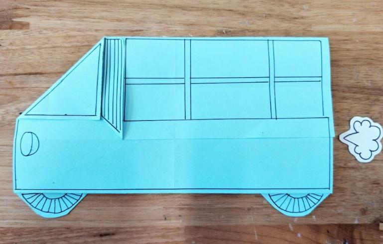 漂亮的小汽车折纸方法教程图解