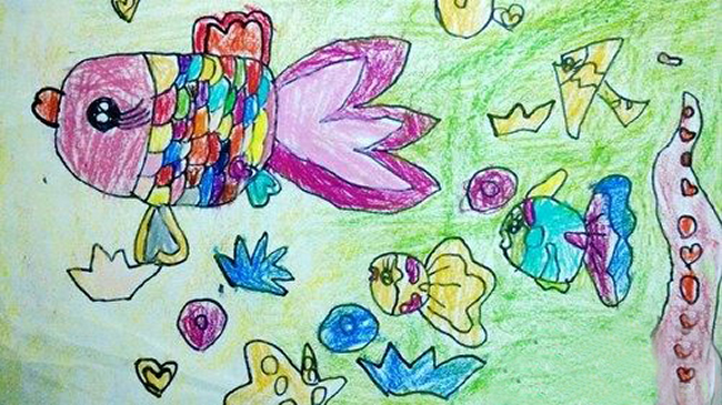 美丽的海底世界儿童油画棒作品欣赏-自由自在的小鱼