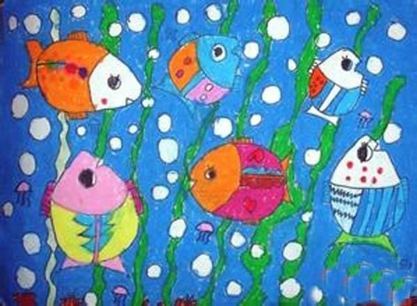 幼儿园海底世界儿童画 海底鱼群图片