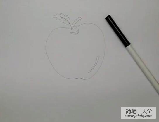 红通通的大苹果怎么画