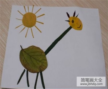 树叶贴画作品：长颈鹿树叶贴画作品