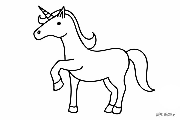6.补画独角兽的另外两条腿。