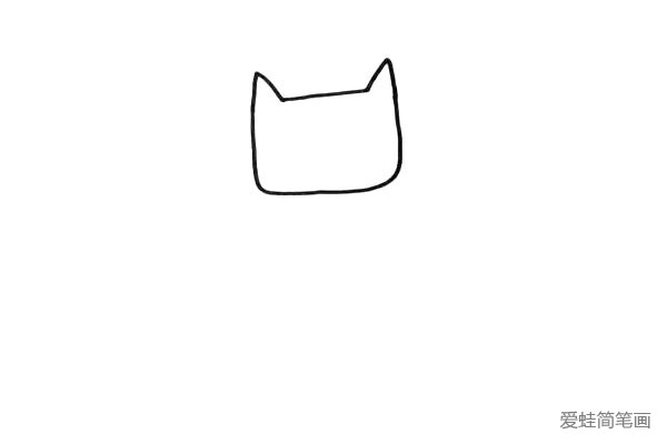 1.先画出猫头鹰的头部,是不是很像一只小猫呢。