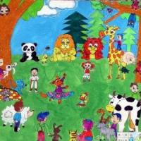 幼儿园庆六一儿童画-和小动物做游戏