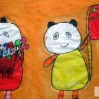 儿童画国庆节图片-熊猫庆祝国庆了